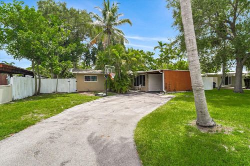 308 Nw 27th Street, Wilton Manors, FL, 33311 | Card Image
