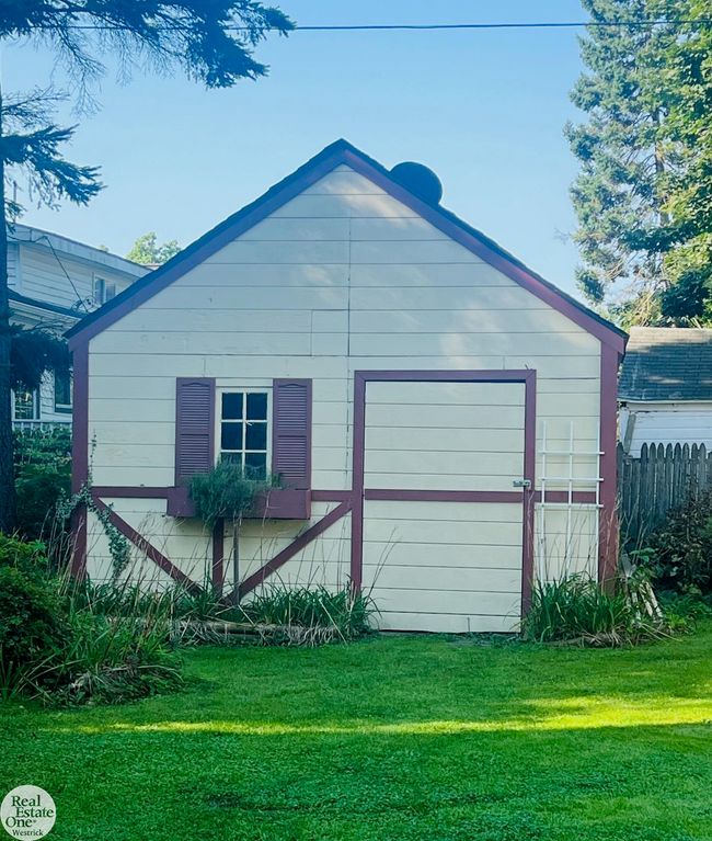 Storage for Lawn Equipmen | Image 63