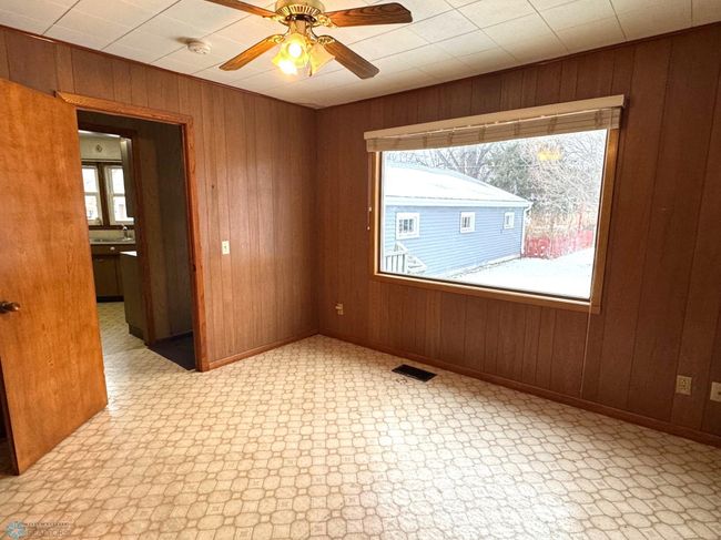 Bonus rm or 3rd BR on main | Image 15