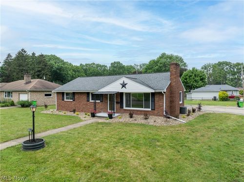 120 S Mckinley Ave, Dover, OH, 44622-2021 | Card Image