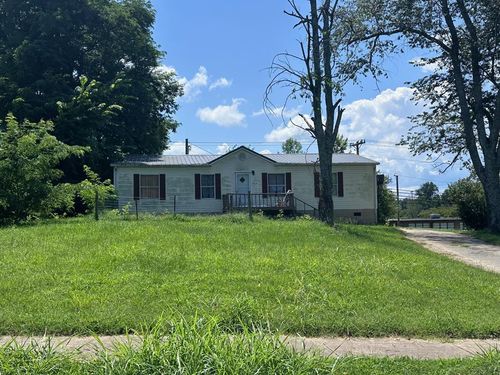 217 Second Ave S, Baxter, TN, 38544-5129 | Card Image