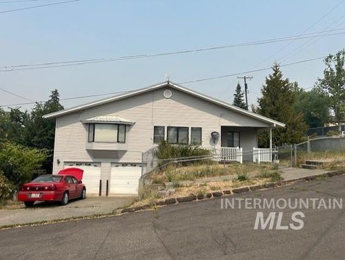 237 E North St, Grangeville, ID, 83530-1838 | Card Image