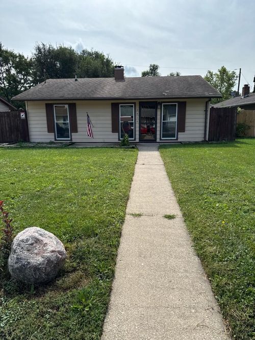 2410 River Dr, Highland, IN, 46322-1013 | Card Image