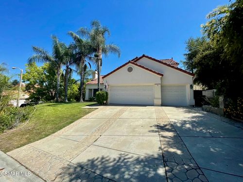 5580 Eagle Point Cir, Westlake Village, CA, 91362-5425 | Card Image
