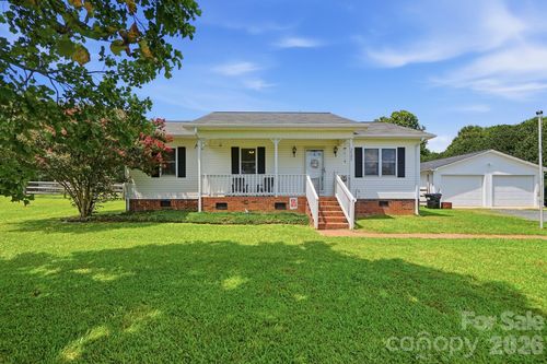 34295 Springdale Dr, New London, NC, 28127-8777 | Card Image