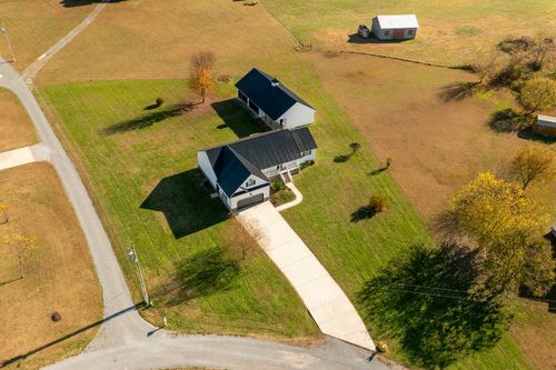 90 Riverside Dr, Dunlap, TN, 37327-4783 | Card Image