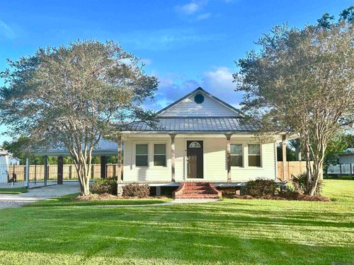 43499 Poplar St, Sorrento, LA, 70778-3148 | Card Image