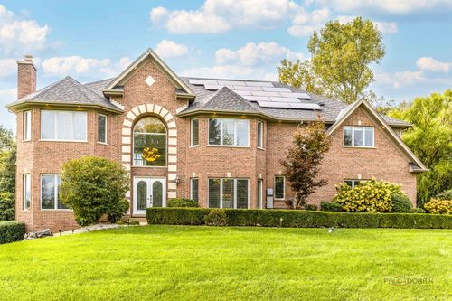 4402 Heritage Ln, Long Grove, IL, 60047-5282 | Card Image