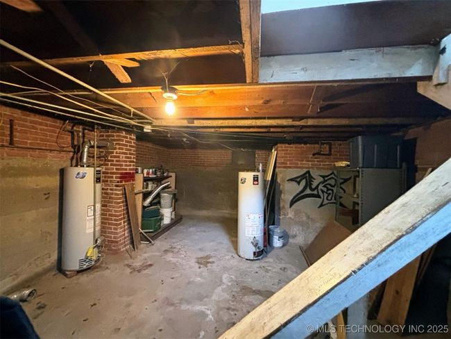 1924 W Owen K Garriott Rd, House other with 3 bedrooms, 1 bathrooms and null parking in Enid OK | Image 41