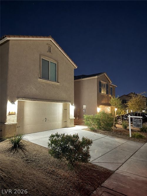 6421 Broad Oaks Ct, Las Vegas, NV, 89148 | Card Image