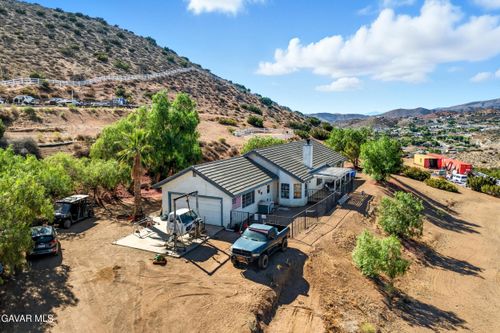 34215 Simla Rd, Acton, CA, 93510-1897 | Card Image