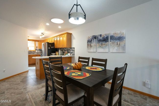 1720 N 26 Th St, Condo with 3 bedrooms, 2 bathrooms and null parking in Bismarck ND | Image 33