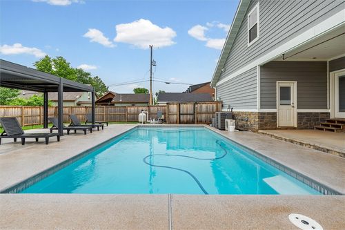 405 Nw C St, Bentonville, AR, 72712-5224 | Card Image