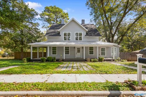 3305 Bradley St Sw, Huntsville, AL, 35805-4625 | Card Image