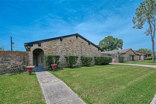 11714 Mclain Blvd, Houston, TX, 77071-3332 | Card Image