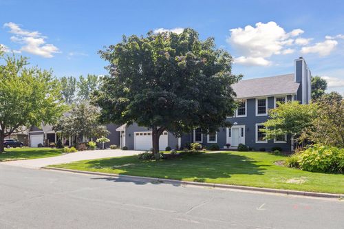 610 Watersedge Ter, Mendota Heights, MN, 55120-1930 | Card Image