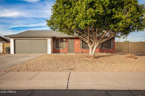 7920 W Shangri La Road, Peoria, AZ, 85345 | Card Image