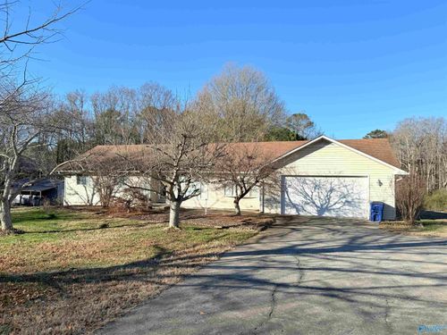 829 10th St Nw, Arab, AL, 35016-1912 | Card Image