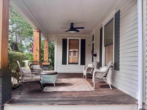 408 S Sycamore St, Palestine, TX, 75801-3510 | Card Image