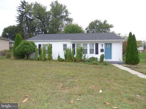 1181 Wayne Ave, HAGERSTOWN, MD, 21742-3045 | Card Image