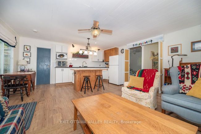 AANDC - 342 Mcanulty Rd, House other with 3 bedrooms, 2 bathrooms and 12 parking in Deep River ON | Image 31