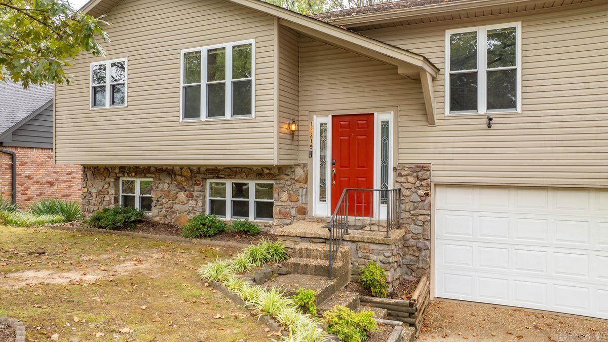 Pleasant Forest Dr, Little Rock, AR 72212