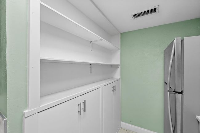 APT-2136 - 12824 Midway Rd, Condo with 2 bedrooms, 2 bathrooms and null parking in Dallas TX | Image 16