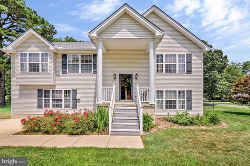 40220 Golden Beach Rd, MECHANICSVILLE, MD, 20659-6036 | Card Image