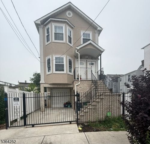 87 6th St, Elizabethport, NJ, 07206-1218 | Card Image