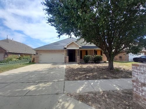 5828 Caballo St, Fort Worth, TX, 76179-7742 | Card Image
