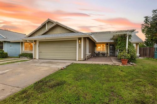 6832 2nd Street, Rio Linda, CA, 95673 | Card Image