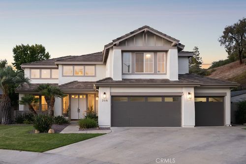206 Gurrego, San Clemente, CA, 92672 | Card Image