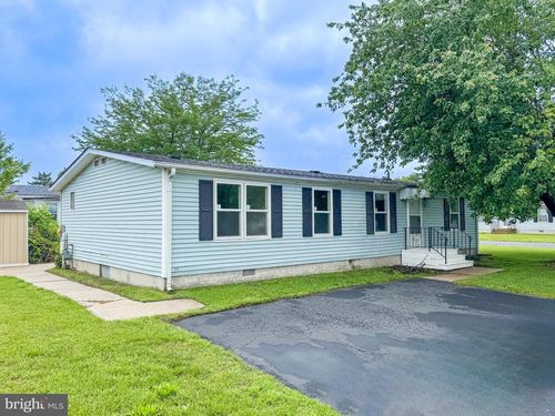 4 Welch Dr E, DOVER, DE, 19901-2536 | Card Image