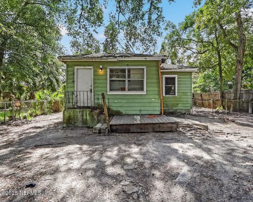 916 W 28th St, Jacksonville, FL, 32209-4430 | Card Image