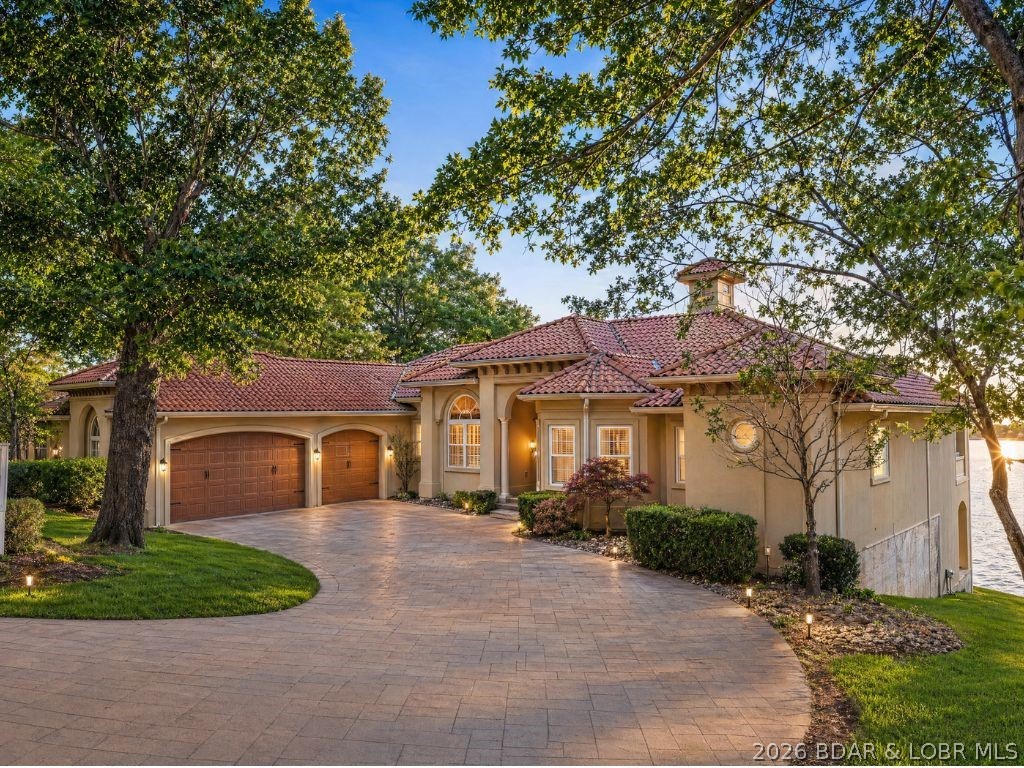 Residential in Sunrise Beach 2