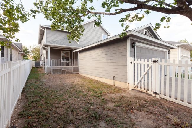 494 Sampson, House other with 4 bedrooms, 3 bathrooms and 4 parking in Kyle TX | Image 29
