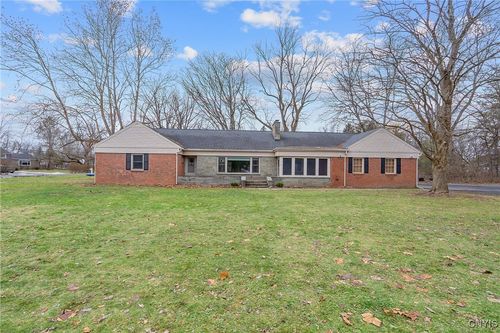 4985 Fayetteville Manlius Rd, Manlius, NY, 13104-1023 | Card Image