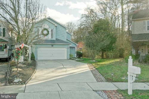 823 Fordham Pl, GLASSBORO, NJ, 08028-3012 | Card Image