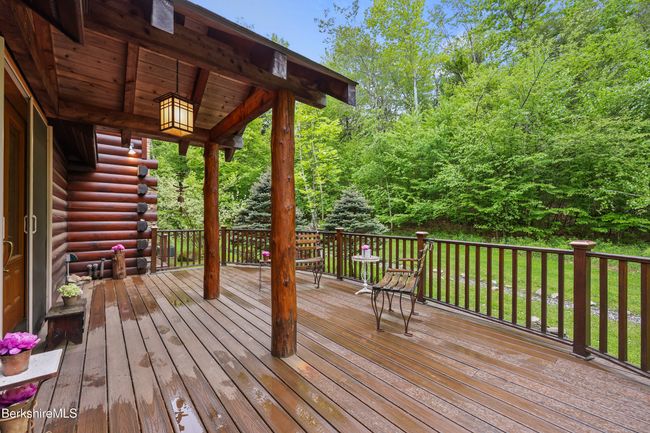 Entry deck | Image 6