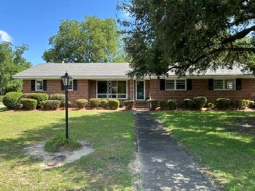 500 E Andrews St, Hemingway, SC, 29554-6565 | Card Image