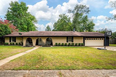 1801 Troy Circle, House other with 3 bedrooms, 2 bathrooms and null parking in Benton AR | Image 2