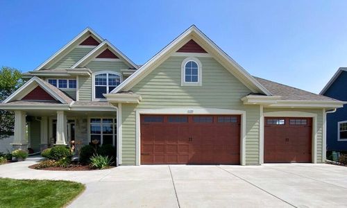 2064 Yuma Court, Grafton, WI, 53024 | Card Image