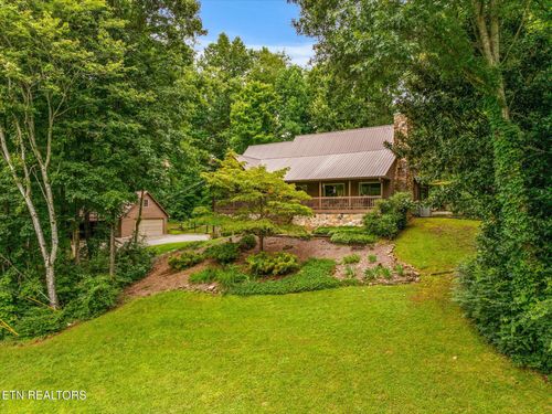 7820 Jefferson Oaks Dr, Knoxville, TN, 37938-4445 | Card Image