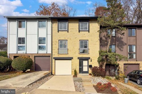 3003 Mission Square Dr, FAIRFAX, VA, 22031-1112 | Card Image