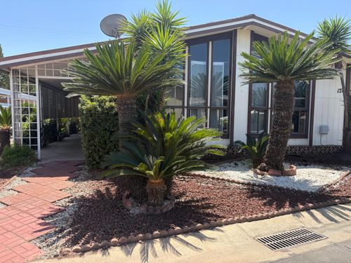 127-1300 W Olson Avenue, Reedley, CA, 93654 | Card Image