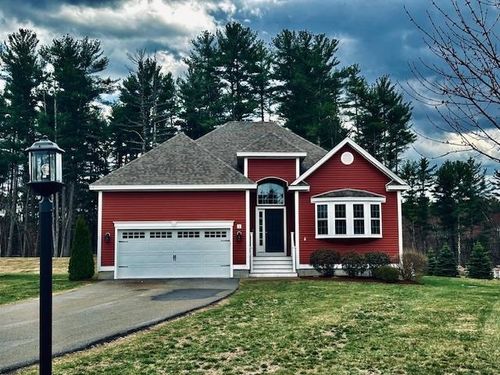 1-2 October Ln, Londonderry, NH, 03053-6132 | Card Image