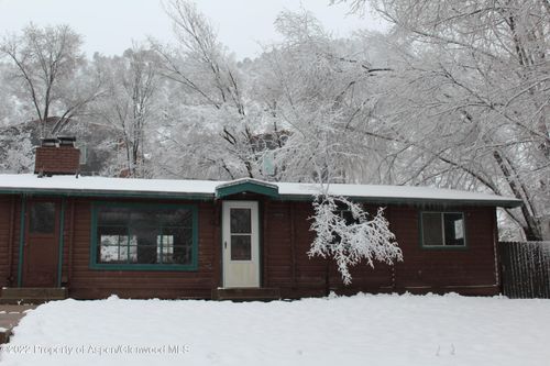 243 Donegan Rd, Glenwood Springs, CO, 81601-2627 | Card Image