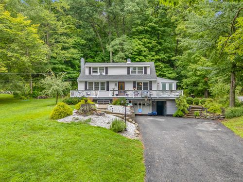 388 Cedar Hill Rd, Fishkill, NY, 12524-2439 | Card Image