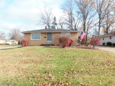 991 & 609 Dravis St & Park Ave, Home with 4 bedrooms, 2 bathrooms and null parking in Girard OH | Image 2