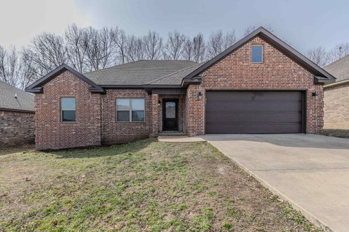 1108 Ava Ln, Paragould, AR, 72450-6167 | Card Image